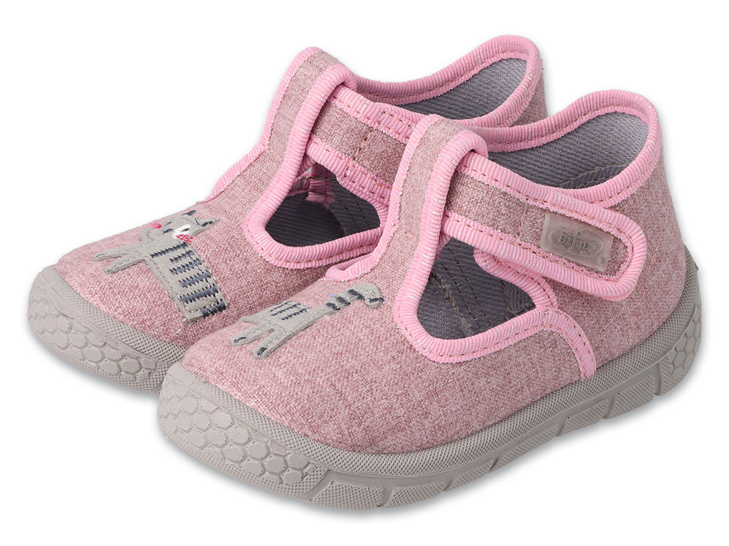 Пантофи с пяна,Котки,Soft-B BEFADO 631P020